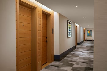 the monsaraz san diego tapestry collection by hilton