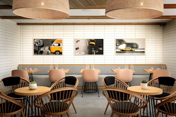 the monsaraz san diego tapestry collection by hilton