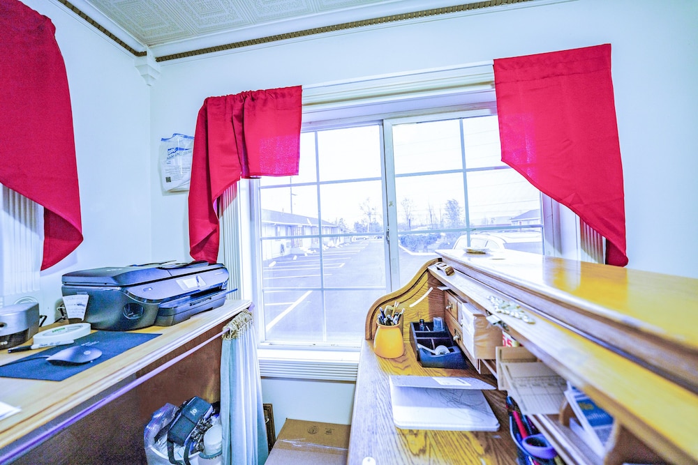 hotel portland by oyo