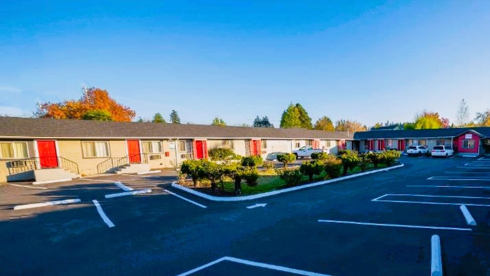 hotel portland by oyo