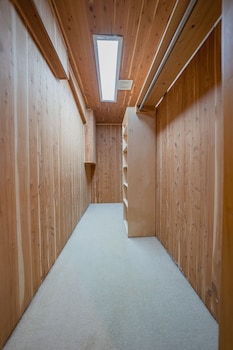 hotel portland by oyo