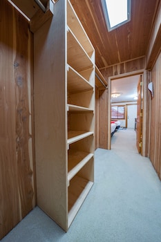 hotel portland by oyo