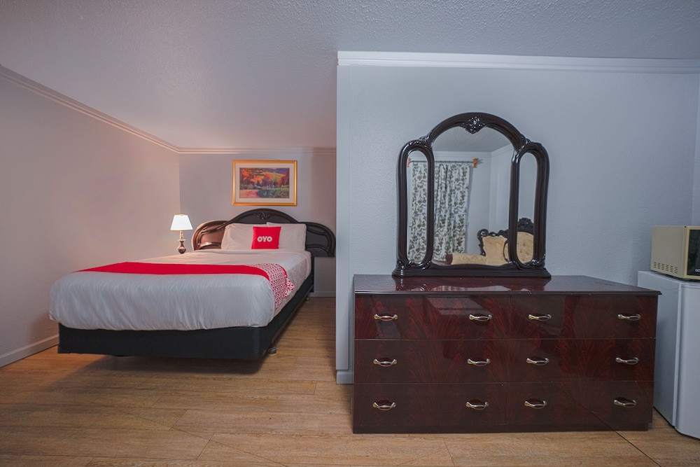 hotel portland by oyo