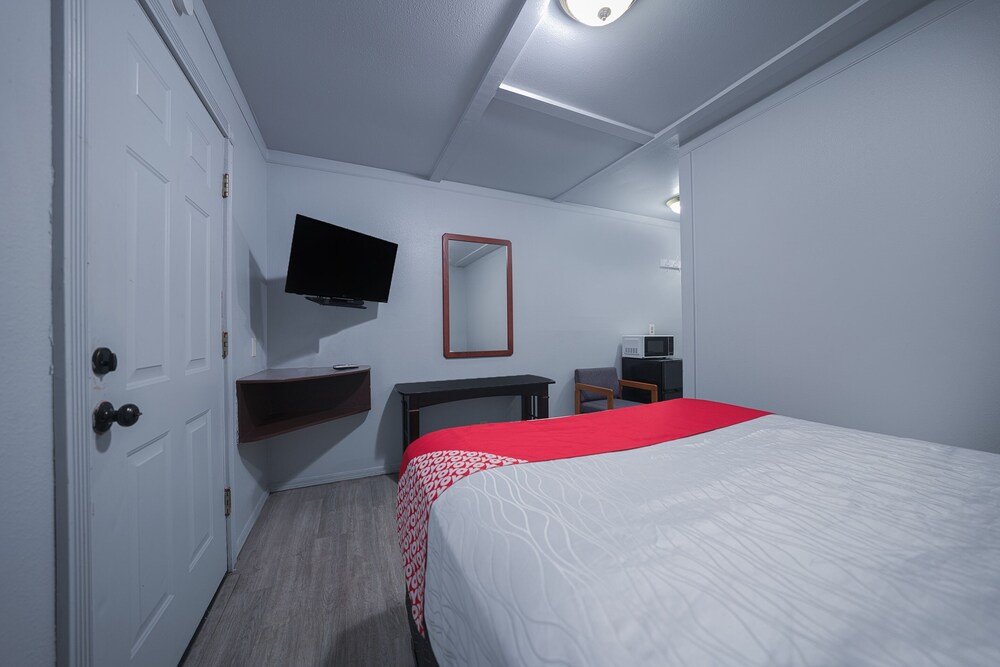 hotel portland by oyo