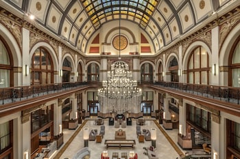 the union station nashville yards autograph collection