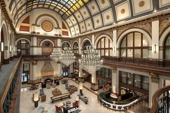 the union station nashville yards autograph collection