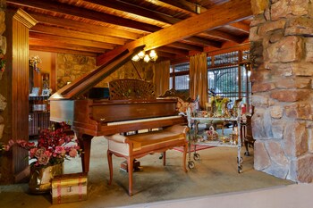 Aberfeldy Bed And Breakfast,Johannesburg>>East Rand,3 star