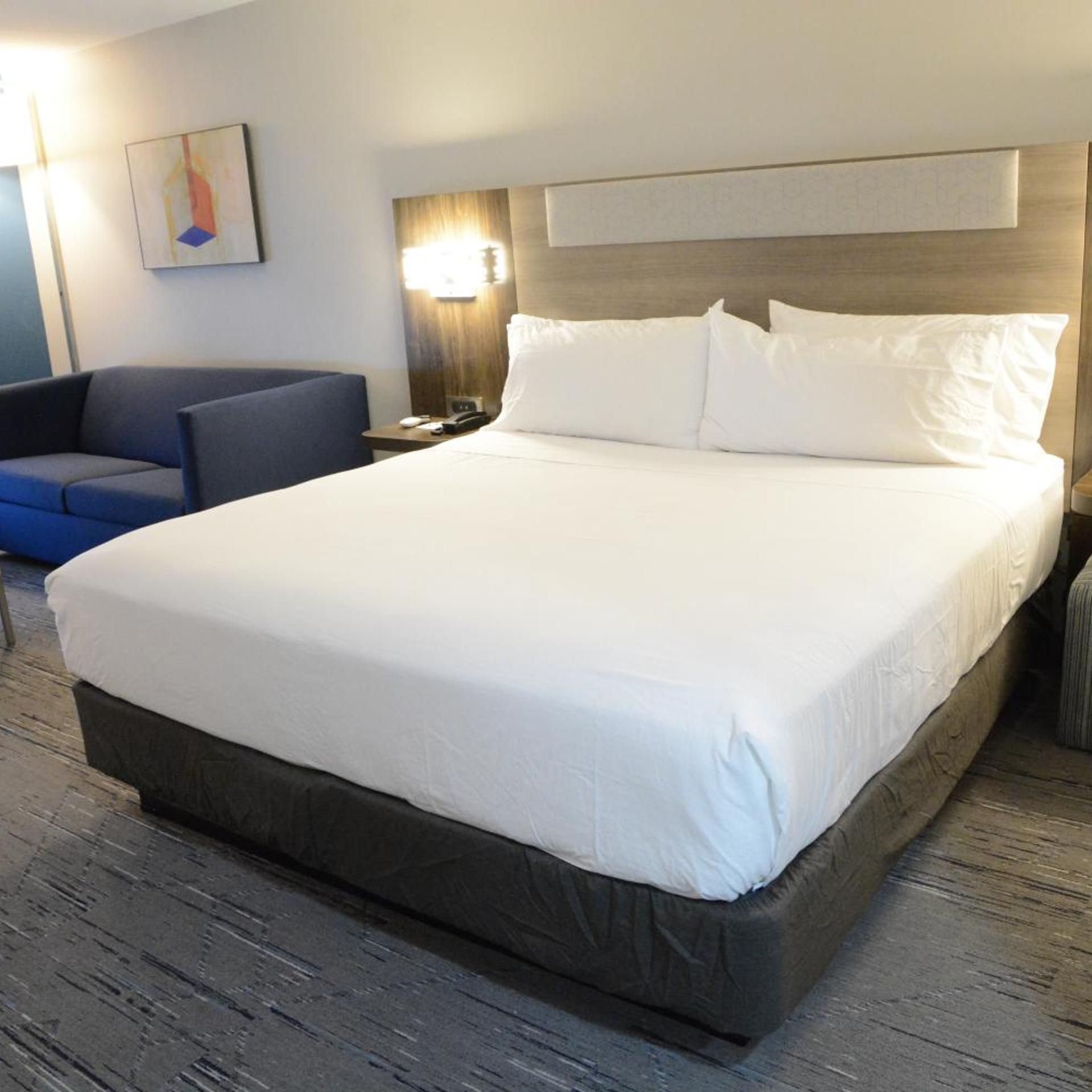 holiday inn express athens by ihg