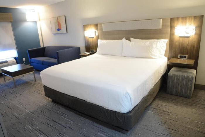 holiday inn express athens by ihg