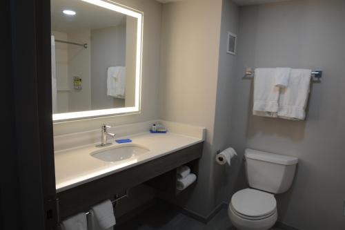 holiday inn express athens by ihg