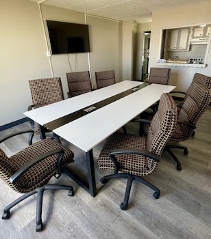 baymont by wyndham laredo