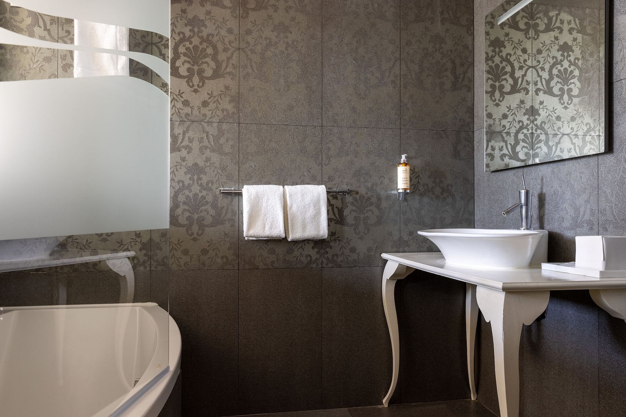 Hotel Royalmar,Cagnes-Sur-Mer>>Alpes-Maritimes,4 star