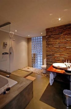 african moon corporate house