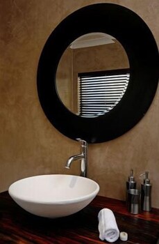 african moon corporate house