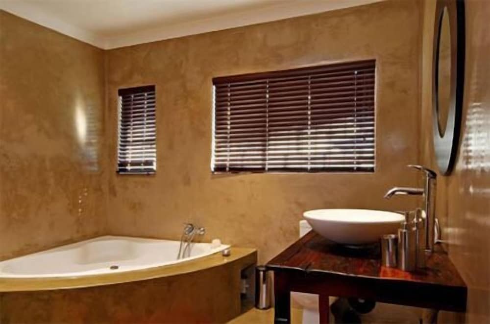 african moon corporate house