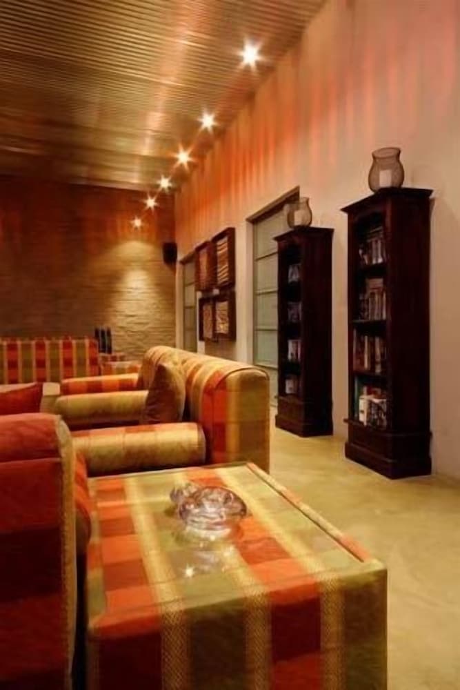 african moon corporate house