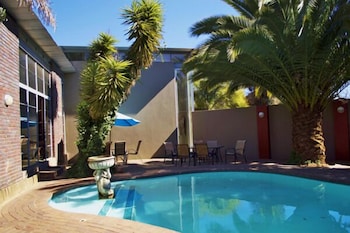 african moon corporate house