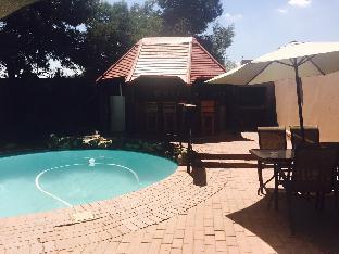 african moon corporate house