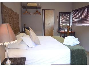 african moon corporate house