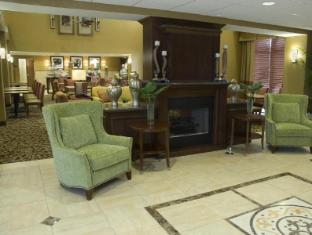 hampton inn and suites navarre