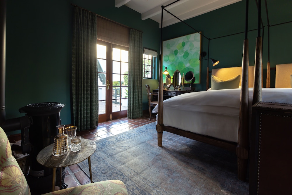 akademie street boutique hotel and guesthouses adults only