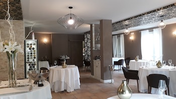 Resort Limax Acis,Barolo>>Alba,4 star