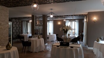 Resort Limax Acis,Barolo>>Alba,4 star