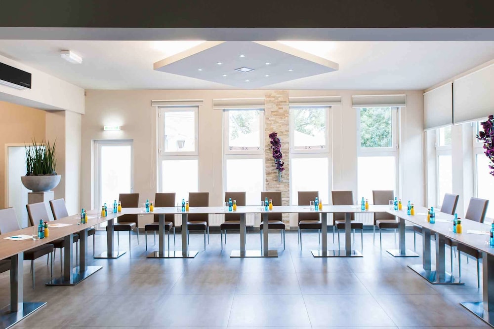 sleepinroomz boutique hotel