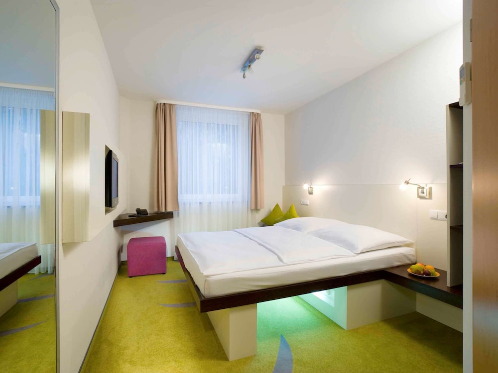 sleepinroomz boutique hotel