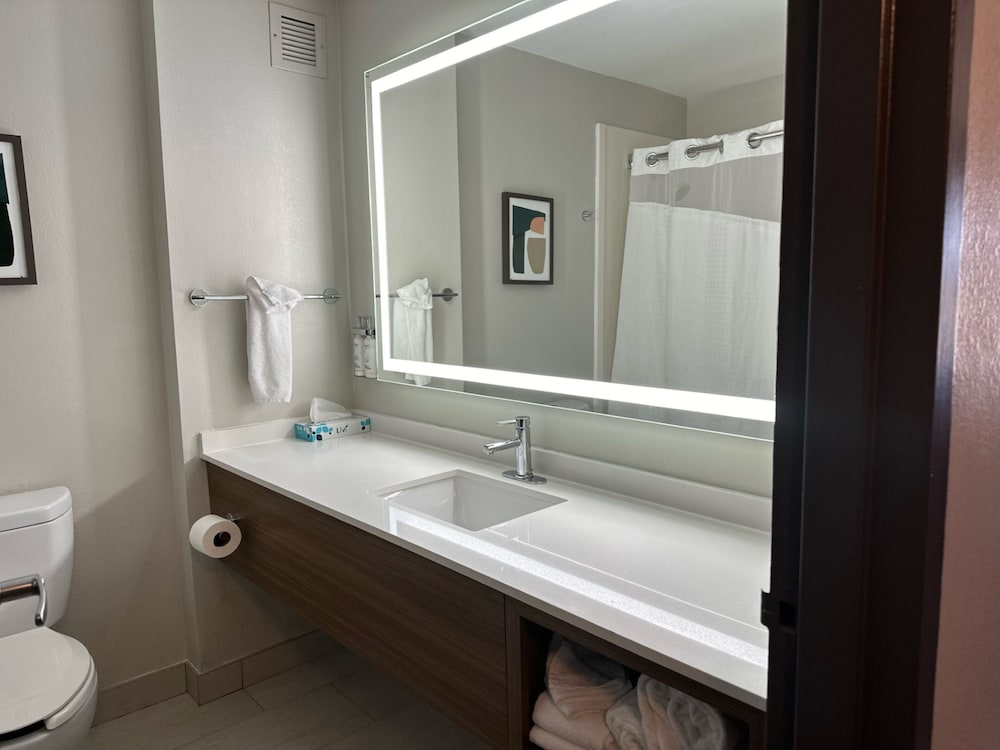 holiday inn roanoke tanglewood rt 419andi581 by ihg