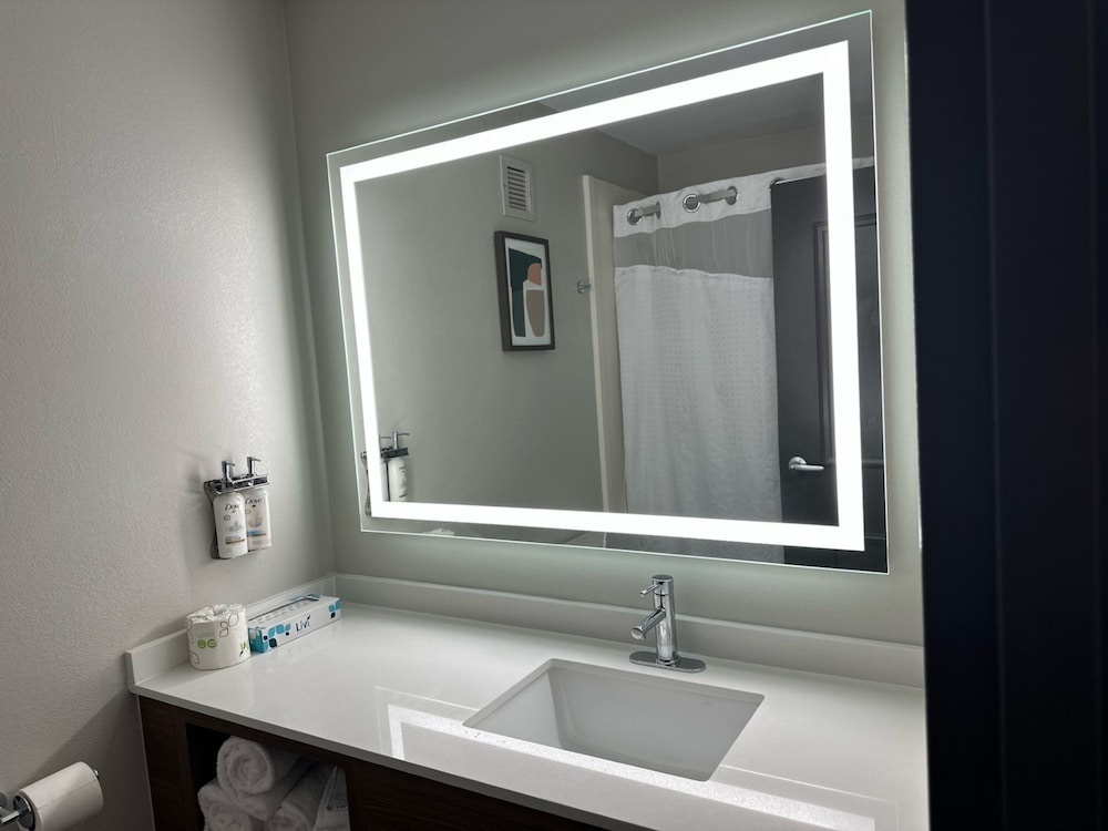 holiday inn roanoke tanglewood rt 419andi581 by ihg
