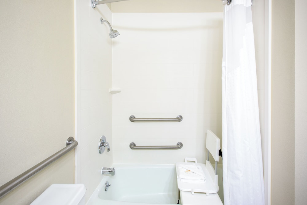 holiday inn roanoke tanglewood rt 419andi581 by ihg