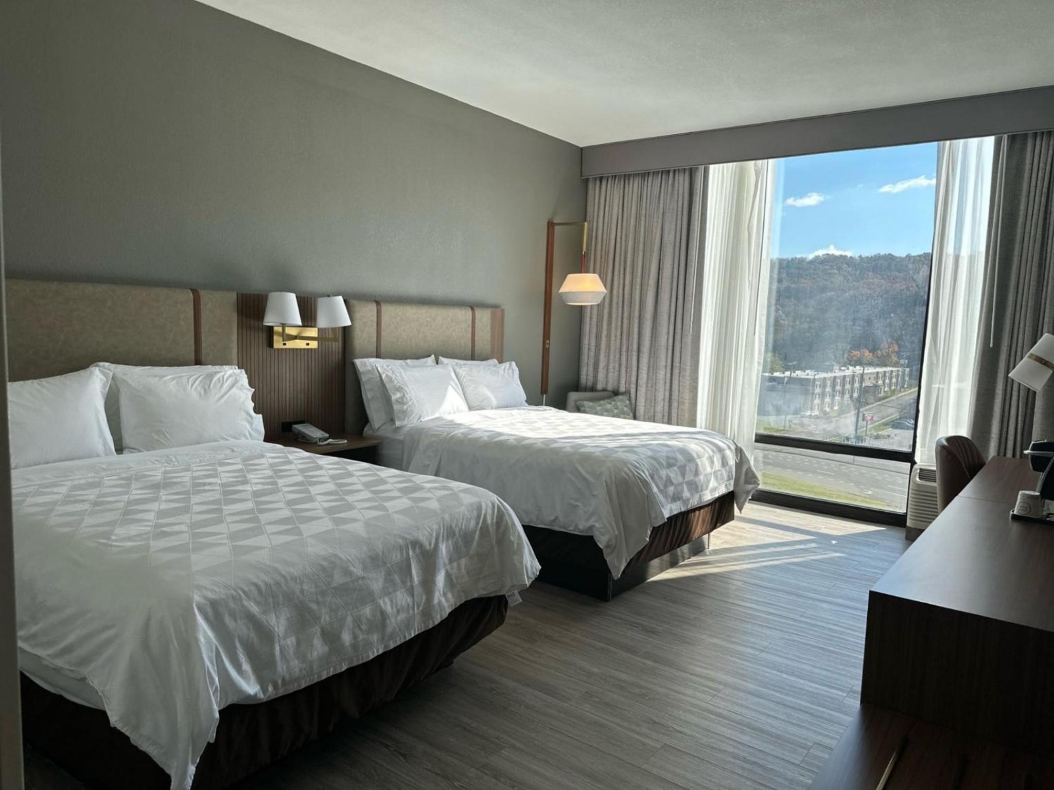 holiday inn roanoke tanglewood rt 419andi581 by ihg