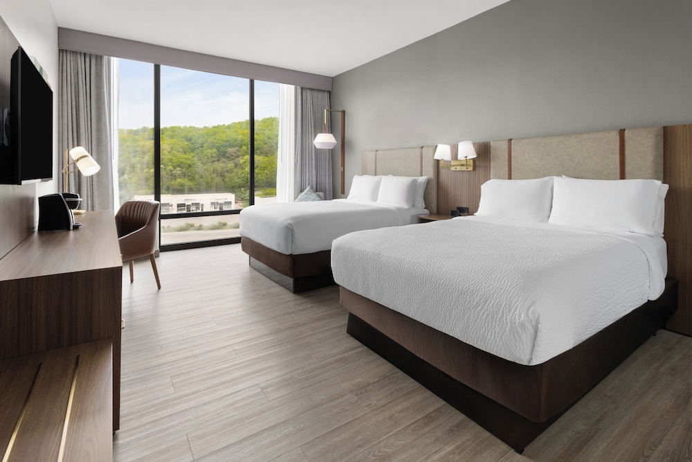 holiday inn roanoke tanglewood rt 419andi581 by ihg