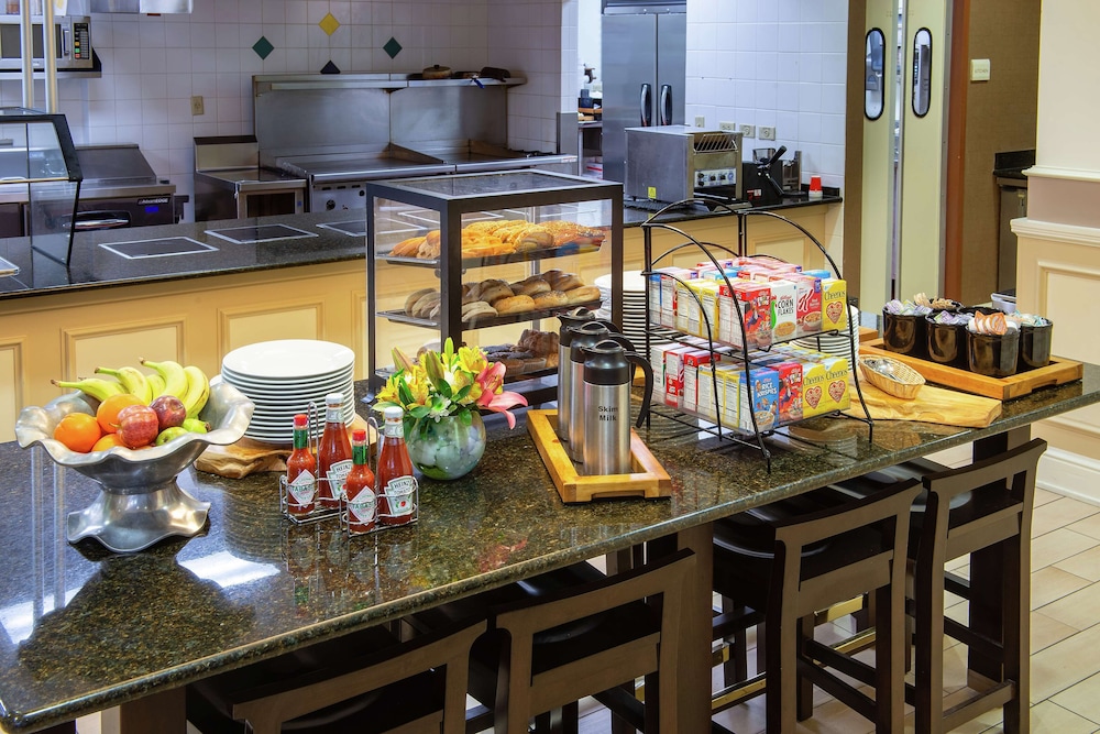 hilton garden inn rochester downtown mn