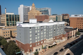 hilton garden inn rochester downtown mn