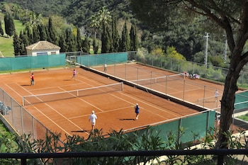 apartamentos greenlife golf marbella