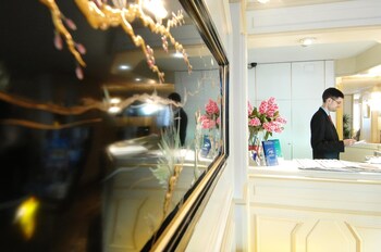 bonanova suite hotel