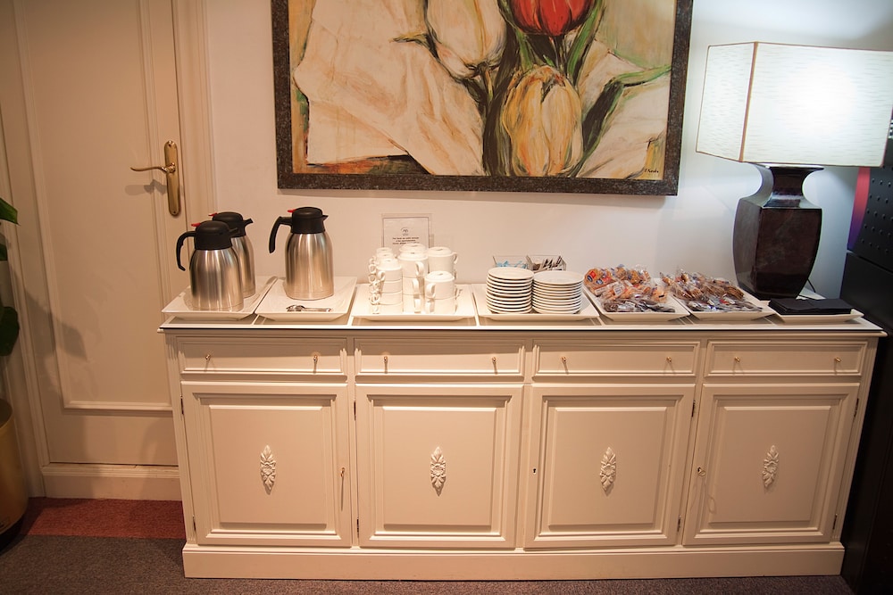 bonanova suite hotel