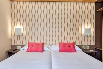 bonanova suite hotel