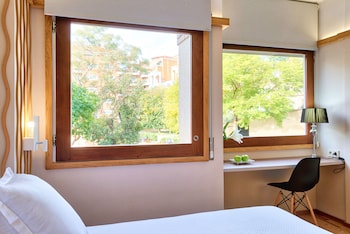bonanova suite hotel