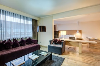 hotel pettra concepcion