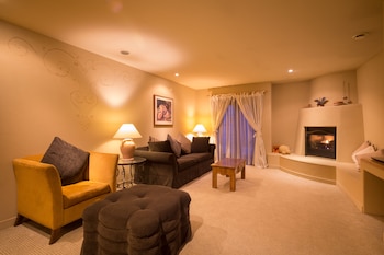poppy springs resort and spa