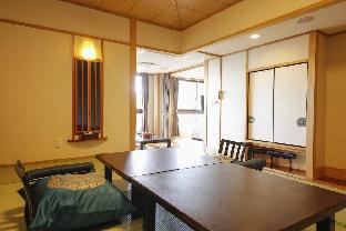 Resort Hills Toyohama Sora No Kaze,Near Ama Bunka Museum,4 star