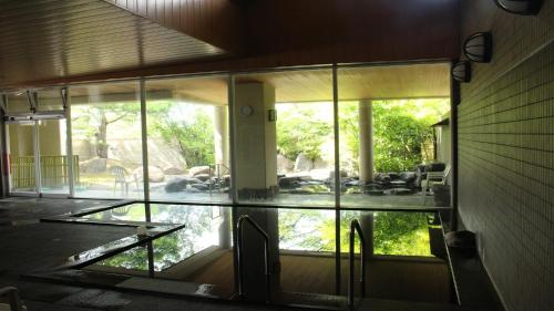 satoyama auberge and hot spring wellness spa sakuragaike kuagarden