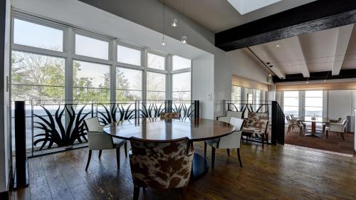 satoyama auberge and hot spring wellness spa sakuragaike kuagarden