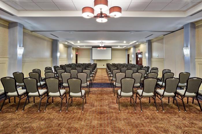 holiday inn detroit metro airport by ihg