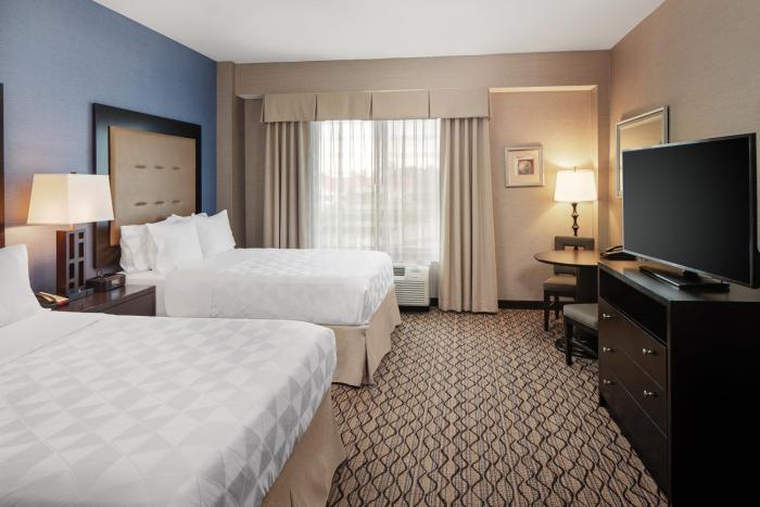 holiday inn detroit metro airport by ihg