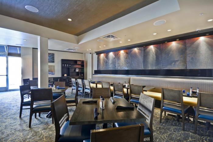 holiday inn detroit metro airport by ihg