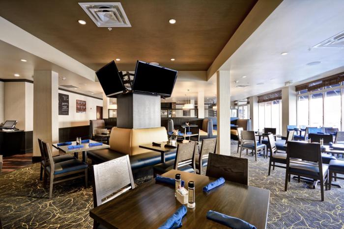 holiday inn detroit metro airport by ihg